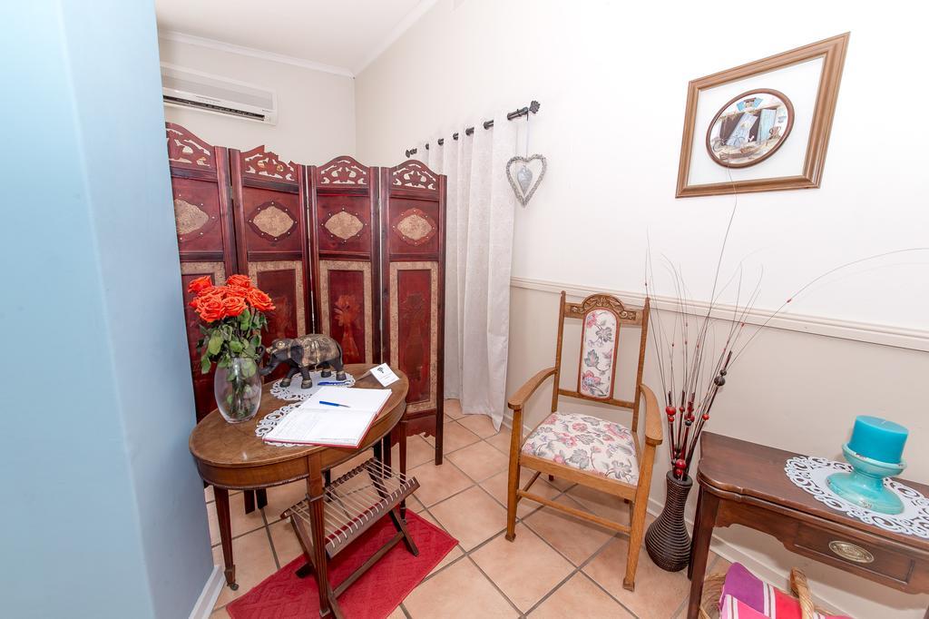 Tarentaalrand Guesthouse アピントン エクステリア 写真